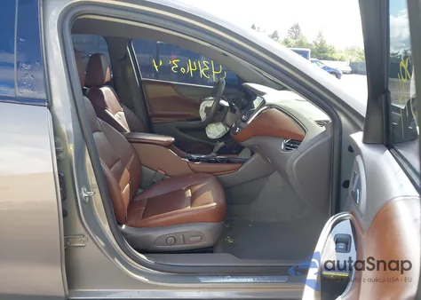 2017 Chevrolet Malibu Premier z USA, uszkodzony, nr VIN 1G1ZH5SX6HF138053